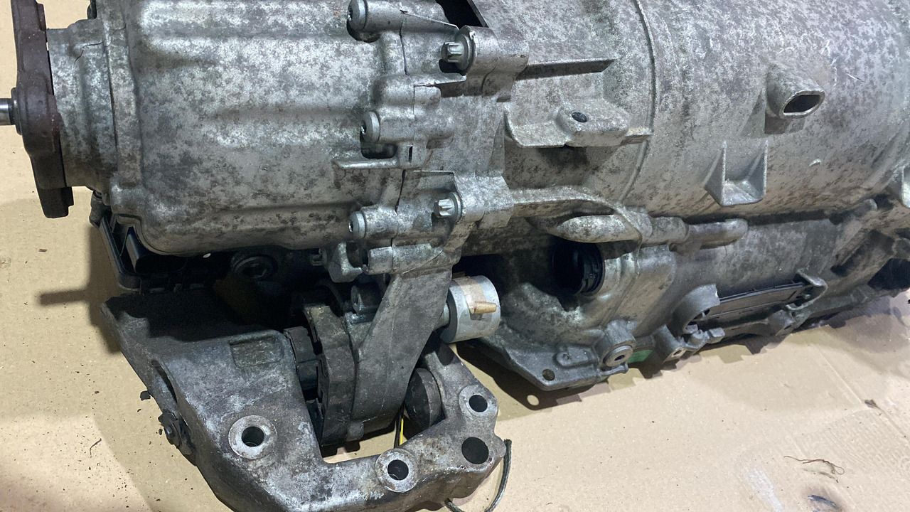 BMW Gearbox 8HP70X - Getriebe und Teile: das Bild 2 BMW Gearbox 8HP70X - Getriebe und Teile: das Bild 2