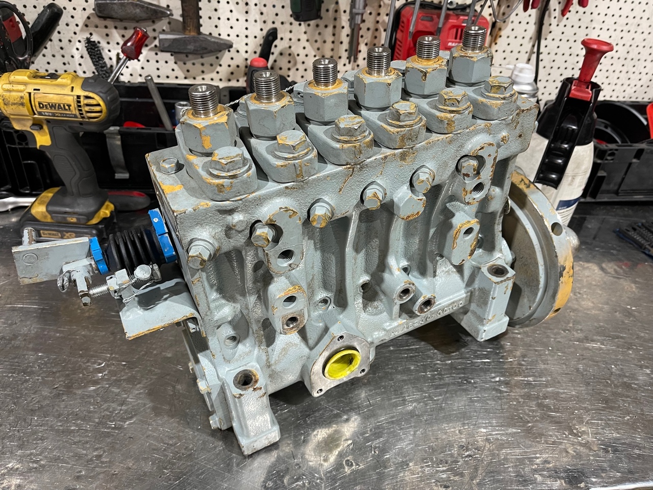 MITSUBISHI Marine PS6HL50 - Kraftstoffpumpe für Andere Technik: das Bild 1 MITSUBISHI Marine PS6HL50 - Kraftstoffpumpe für Andere Technik: das Bild 1