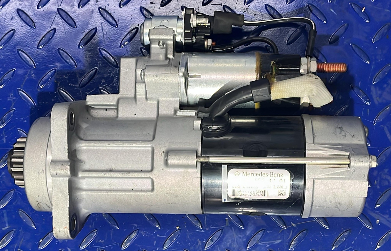 Starter Mercedes Actros MP4 Euro 6 A0071514301 - Anlasser für LKW: das Bild 4 Starter Mercedes Actros MP4 Euro 6 A0071514301 - Anlasser für LKW: das Bild 4