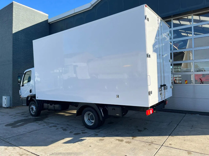 Mercedes-Benz Accelo 915 4x2 Closed Cargo Truck - Koffer LKW: das Bild 3 Mercedes-Benz Accelo 915 4x2 Closed Cargo Truck - Koffer LKW: das Bild 3