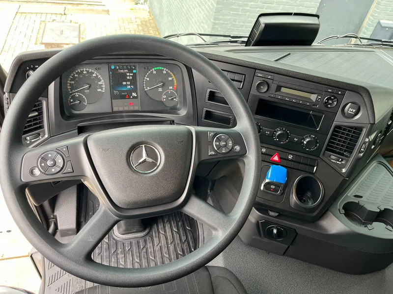Kipper neu kaufen Mercedes-Benz Arocs 4140 K 8x4 Meiller tipper: das Bild 15