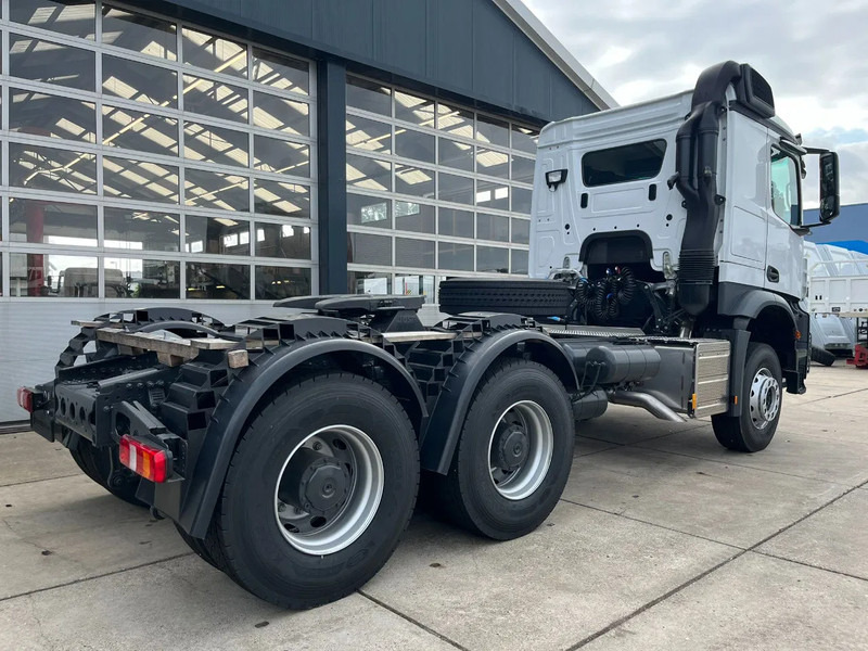 Sattelzugmaschine neu kaufen Mercedes-Benz Actros 3340 S 6x4 Tractor Head: das Bild 6