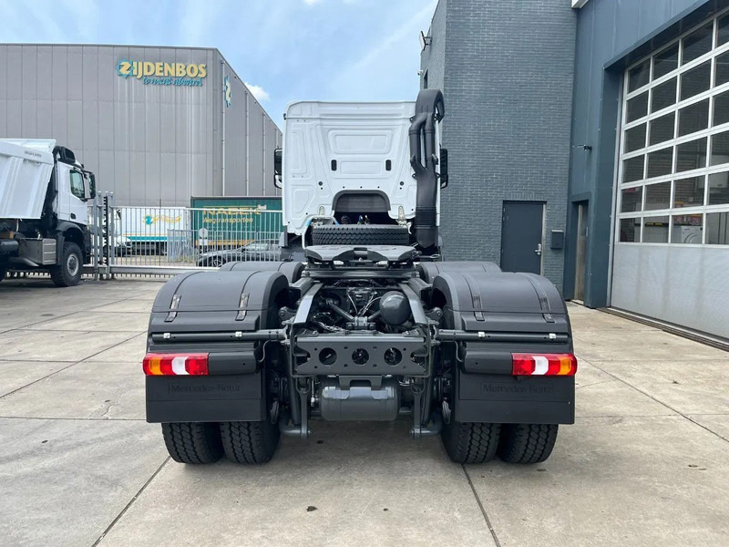 Mercedes-Benz Actros 3348 S 6x4 Tractor Head - Sattelzugmaschine: das Bild 5 Mercedes-Benz Actros 3348 S 6x4 Tractor Head - Sattelzugmaschine: das Bild 5