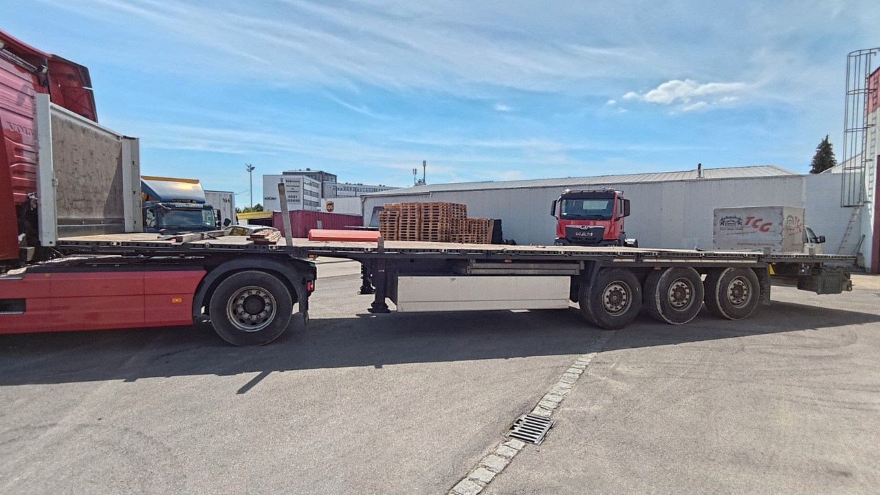 Krone SD*Pritsche beschädigt* - Pritschenauflieger/ Plattformauflieger: das Bild 2 Krone SD*Pritsche beschädigt* - Pritschenauflieger/ Plattformauflieger: das Bild 2