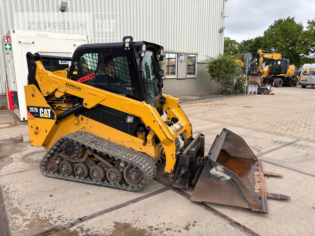 Cat 257D - Kompaktlader: das Bild 2 Cat 257D - Kompaktlader: das Bild 2