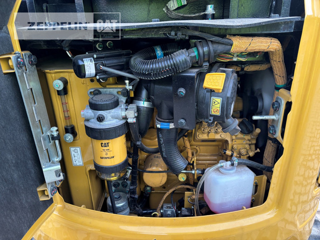 Minibagger Cat 301.7-05A: das Bild 9