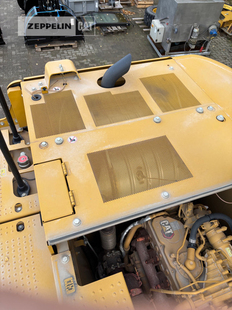 Kettenbagger Cat 330-07: das Bild 30 Kettenbagger Cat 330-07: das Bild 30