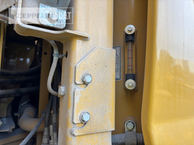 Kettenbagger Cat 330-07: das Bild 23 Kettenbagger Cat 330-07: das Bild 23