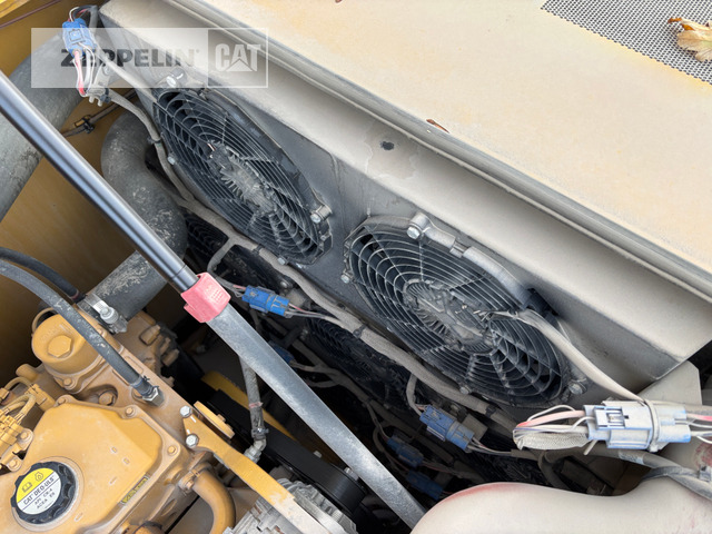 Kettenbagger Cat 330-07: das Bild 33 Kettenbagger Cat 330-07: das Bild 33