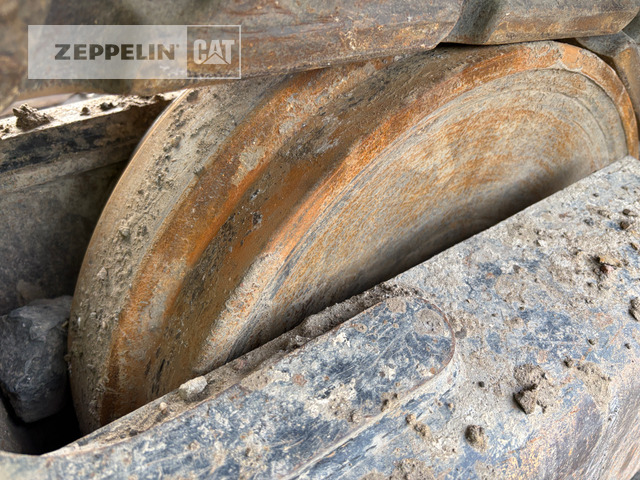 Kettenbagger Cat 330-07: das Bild 40 Kettenbagger Cat 330-07: das Bild 40