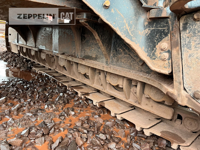 Kettenbagger Cat 374FL: das Bild 21