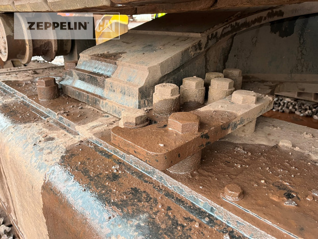 Kettenbagger Cat 374FL: das Bild 49