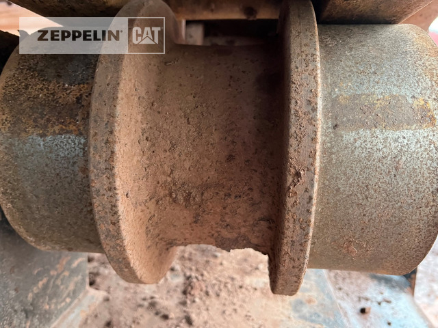 Kettenbagger Cat 374FL: das Bild 32