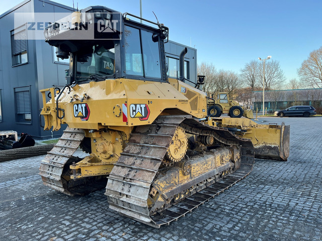 Cat D5 - Bulldozer: das Bild 5 Cat D5 - Bulldozer: das Bild 5