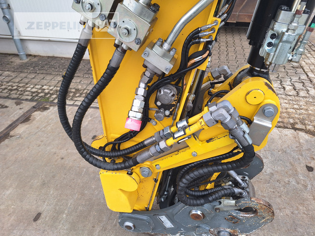 Bagger Cat M323F: das Bild 10