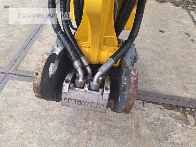 Bagger Cat M323F: das Bild 6