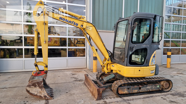 Komatsu PC30MR-2 - Minibagger: das Bild 1 Komatsu PC30MR-2 - Minibagger: das Bild 1