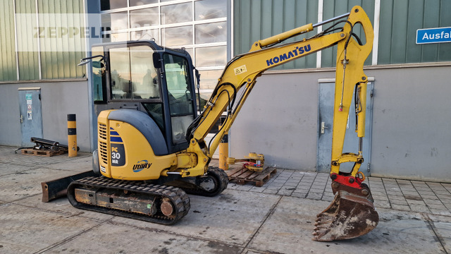 Komatsu PC30MR-2 - Minibagger: das Bild 3 Komatsu PC30MR-2 - Minibagger: das Bild 3