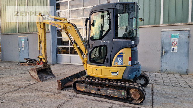 Komatsu PC30MR-2 - Minibagger: das Bild 2 Komatsu PC30MR-2 - Minibagger: das Bild 2