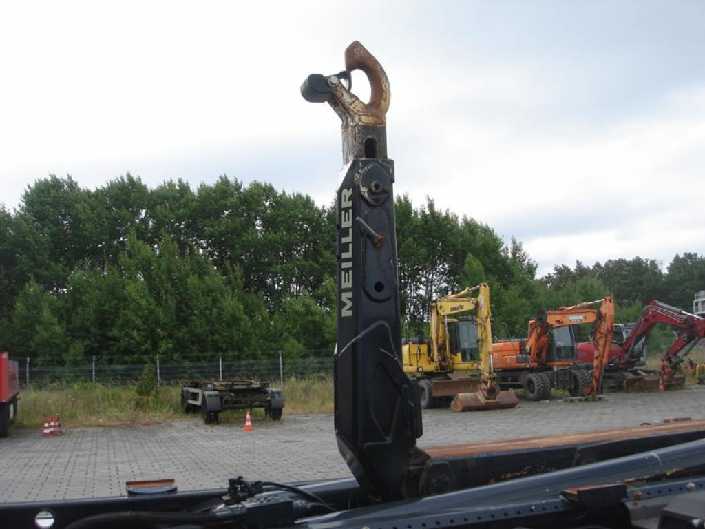 MAN MAN TG-S Abrollkipper 26.420/6x2 - Abrollkipper: das Bild 5 MAN MAN TG-S Abrollkipper 26.420/6x2 - Abrollkipper: das Bild 5