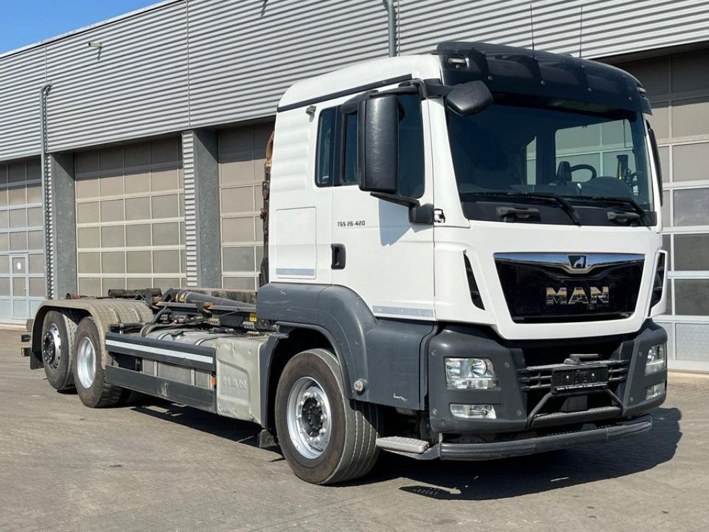 MAN TG-S 26.420/6x2 Abrollkipper - Abrollkipper: das Bild 2 MAN TG-S 26.420/6x2 Abrollkipper - Abrollkipper: das Bild 2