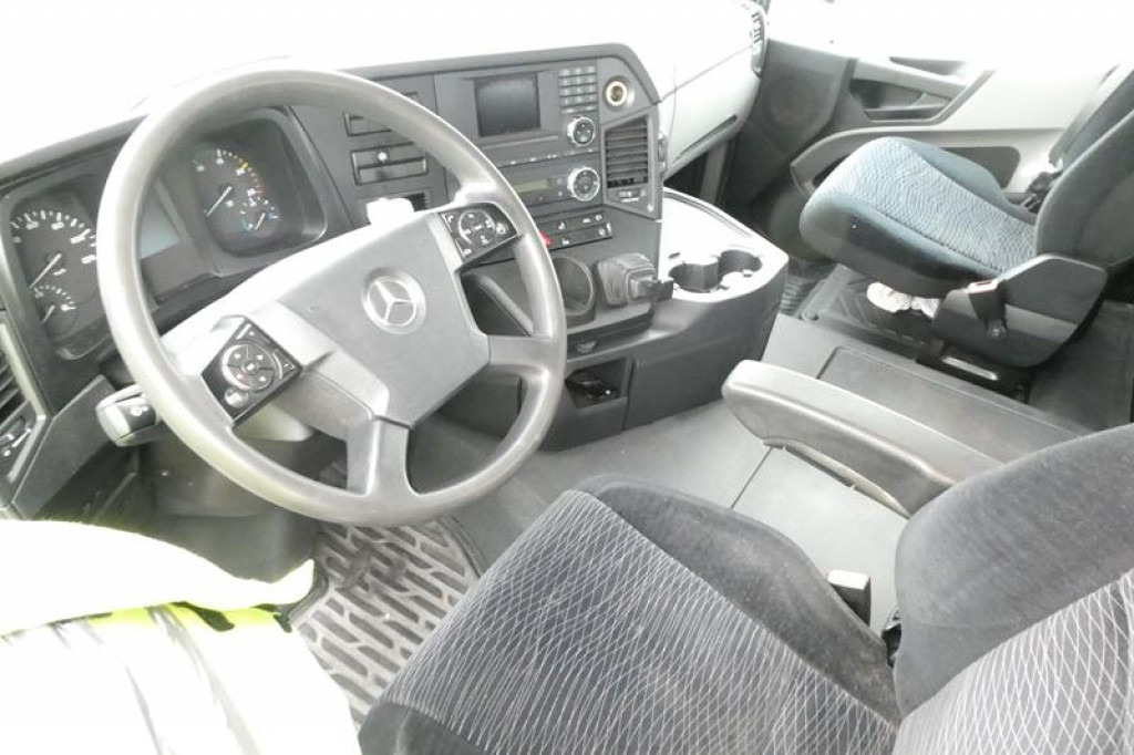 MERCEDES-BENZ Antos 2543 L 6x2 Pritsche Heckkran - Pritsche LKW, Autokran: das Bild 4 MERCEDES-BENZ Antos 2543 L 6x2 Pritsche Heckkran - Pritsche LKW, Autokran: das Bild 4
