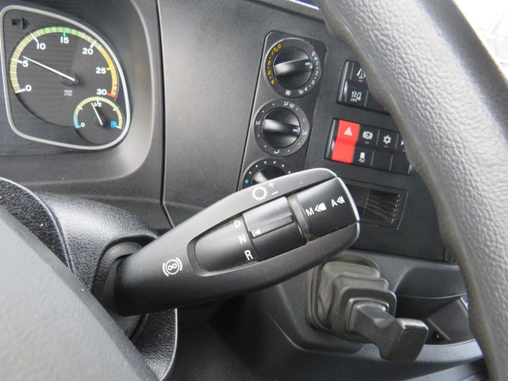 MERCEDES-BENZ Atego 1527 L Pritsche LBW - Plane LKW: das Bild 4 MERCEDES-BENZ Atego 1527 L Pritsche LBW - Plane LKW: das Bild 4