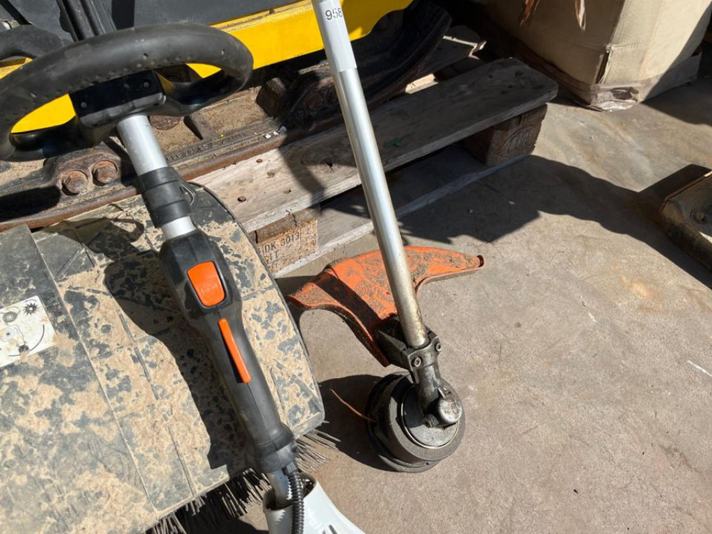 Stihl Stihl Kombimotor Kleinteile KM 131/R - Gartengerät: das Bild 4 Stihl Stihl Kombimotor Kleinteile KM 131/R - Gartengerät: das Bild 4