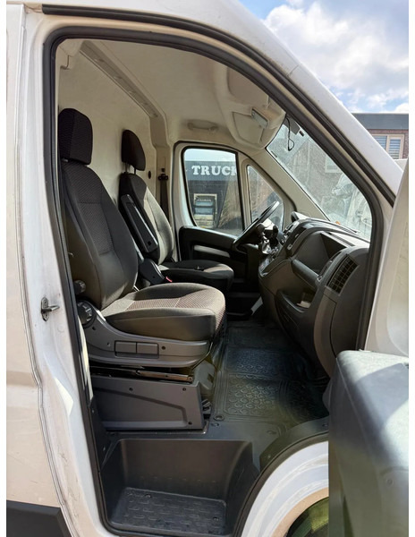 Opel Movano 2.2 diesel lang en hoog met laadklep, motor problemen... - Kastenwagen: das Bild 4 Opel Movano 2.2 diesel lang en hoog met laadklep, motor problemen... - Kastenwagen: das Bild 4