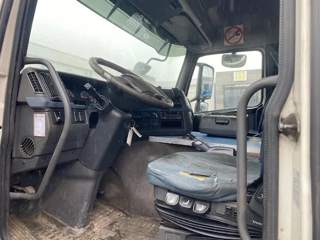 Volvo FM 400 globetrotter trekker - Sattelzugmaschine: das Bild 5 Volvo FM 400 globetrotter trekker - Sattelzugmaschine: das Bild 5