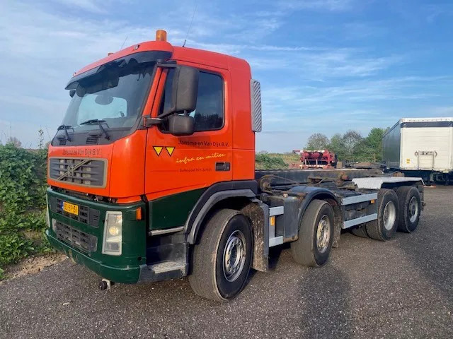 Volvo FM 440 8x4 ,containersysteem, handgeschakeld, luchtvering, naafreductie... - Seil Abrollkipper: das Bild 1 Volvo FM 440 8x4 ,containersysteem, handgeschakeld, luchtvering, naafreductie... - Seil Abrollkipper: das Bild 1