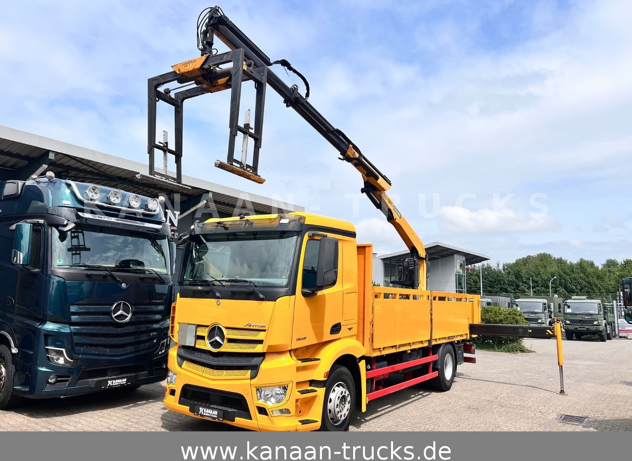 Mercedes-Benz 1845 Antos 4x2 Baustoffkran Palfinger 21001L - Autokran: das Bild 3 Mercedes-Benz 1845 Antos 4x2 Baustoffkran Palfinger 21001L - Autokran: das Bild 3