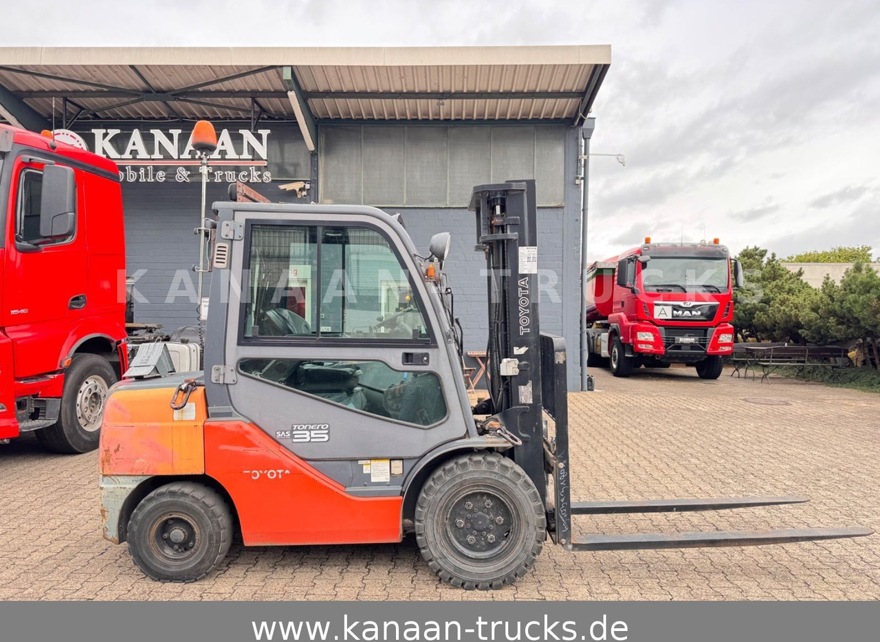 Toyota Tonero 35 Diesel Stapler 3.274h Sideshift - Dieselstapler: das Bild 1 Toyota Tonero 35 Diesel Stapler 3.274h Sideshift - Dieselstapler: das Bild 1