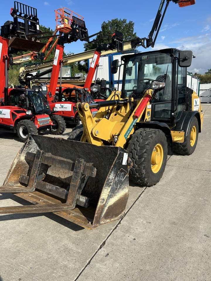 CAT 906 (9145) - Hoflader: das Bild 3 CAT 906 (9145) - Hoflader: das Bild 3