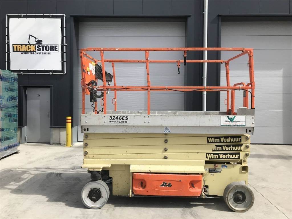 JLG 3246ES (1240) - Scherenbühne: das Bild 1 JLG 3246ES (1240) - Scherenbühne: das Bild 1