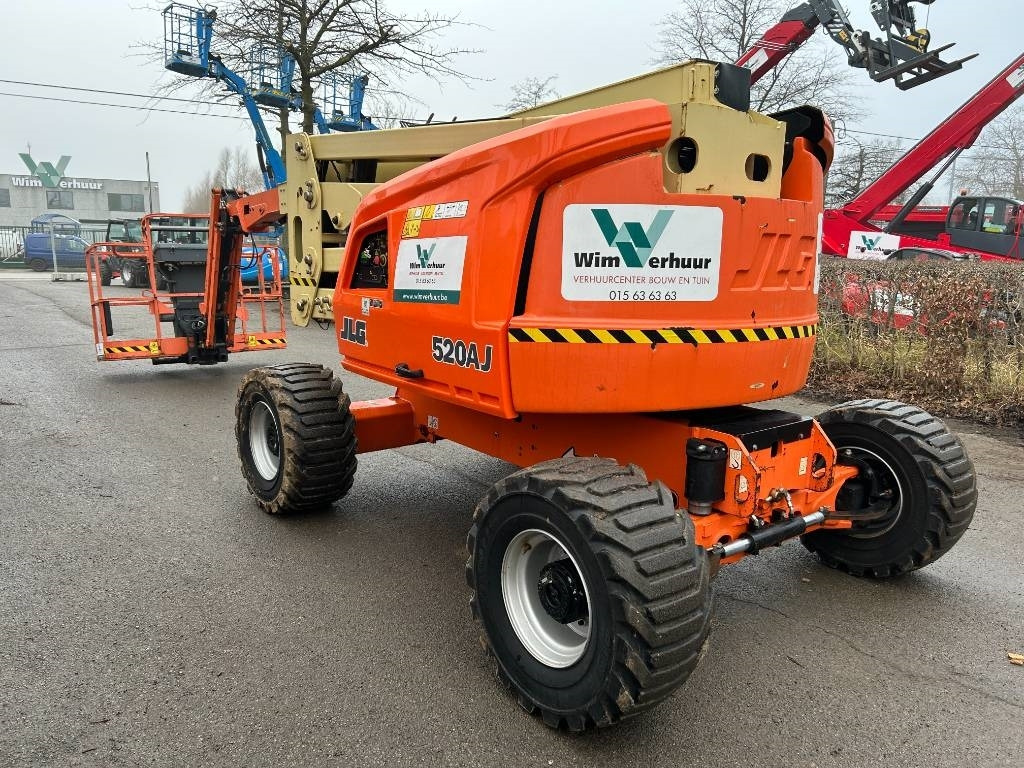 JLG 520 AJ - Gelenkarmbühne: das Bild 1 JLG 520 AJ - Gelenkarmbühne: das Bild 1