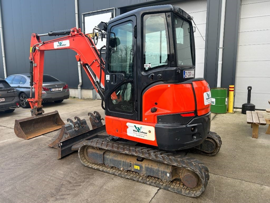 Kubota U 36-4 - Minibagger: das Bild 4 Kubota U 36-4 - Minibagger: das Bild 4