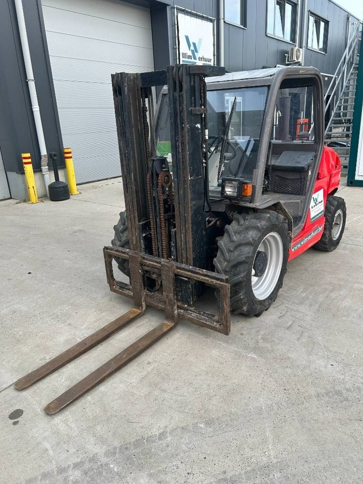 Manitou MH 25.4 - Geländestapler: das Bild 2 Manitou MH 25.4 - Geländestapler: das Bild 2