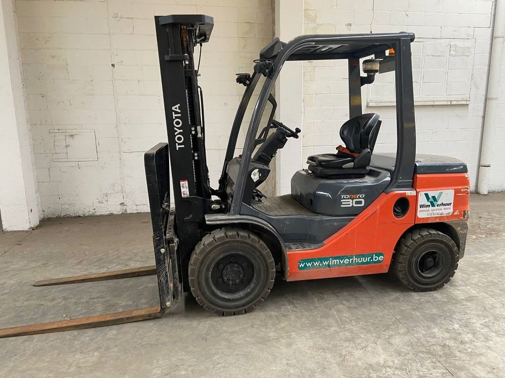 Toyota 52-8 FD 30 - Dieselstapler: das Bild 1 Toyota 52-8 FD 30 - Dieselstapler: das Bild 1