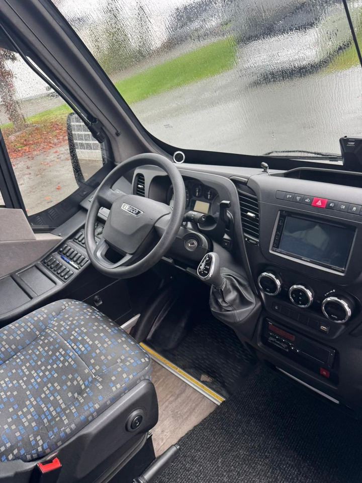 Iveco Atomic AN21 (wenig Km*7.2t) Rosero/ Rapido - Kleinbus, Personentransporter: das Bild 4 Iveco Atomic AN21 (wenig Km*7.2t) Rosero/ Rapido - Kleinbus, Personentransporter: das Bild 4