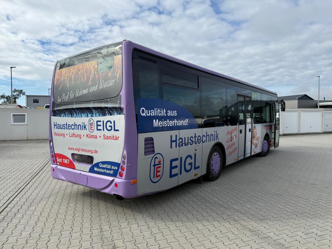 Iveco Irisbus Crossway LE SFR 152 *10,79 m*100 km/h) - Linienbus: das Bild 2 Iveco Irisbus Crossway LE SFR 152 *10,79 m*100 km/h) - Linienbus: das Bild 2