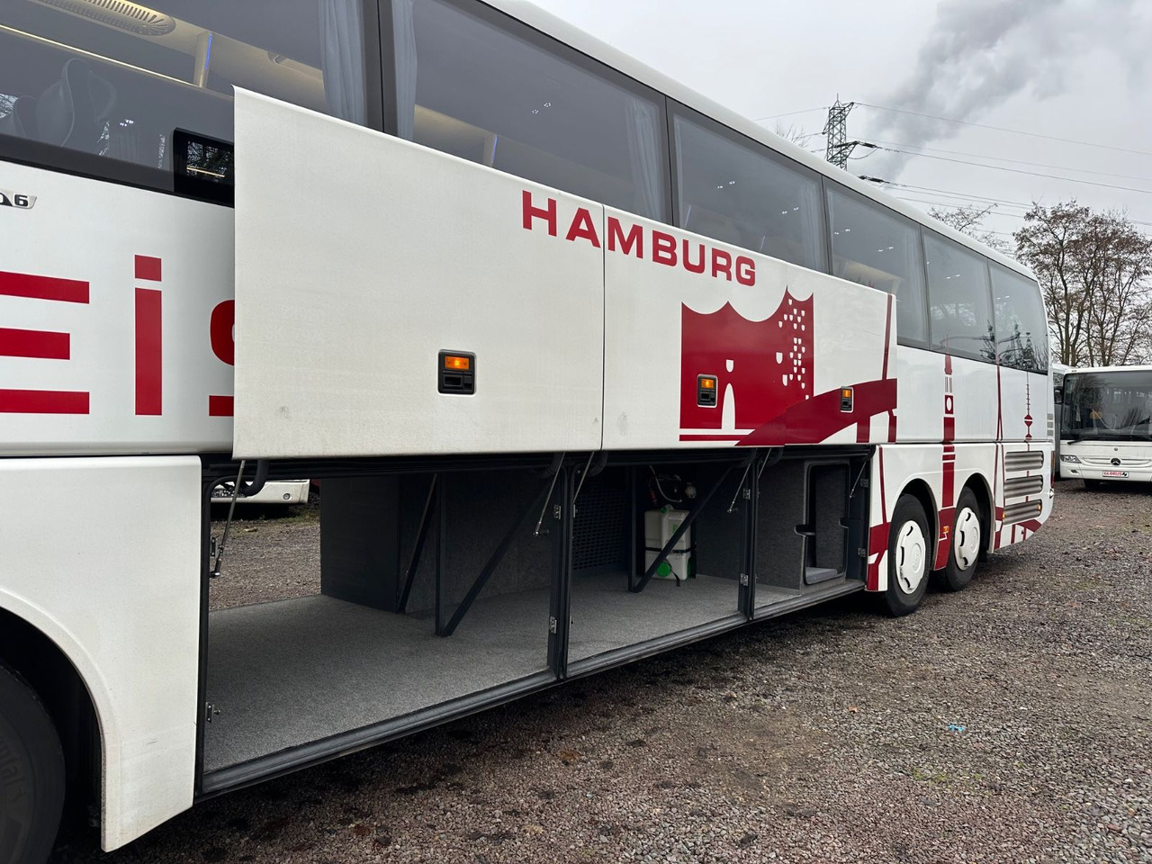 MAN R08 Lions Coach L (wenig Km*Behinderten gerecht) MAN R08 Lions Coach L (wenig Km*Behinderten gerecht) - Reisebus: das Bild 5 MAN R08 Lions Coach L (wenig Km*Behinderten gerecht) MAN R08 Lions Coach L (wenig Km*Behinderten gerecht) - Reisebus: das Bild 5