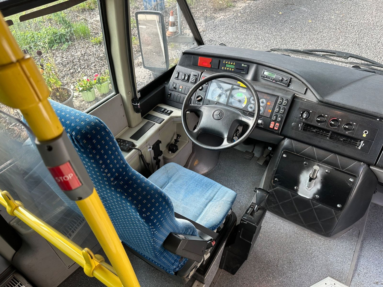 Mercedes-Benz O818 D TeamstarCity (AC*wenig km*Euro 5) Rapido - Kleinbus, Personentransporter: das Bild 3 Mercedes-Benz O818 D TeamstarCity (AC*wenig km*Euro 5) Rapido - Kleinbus, Personentransporter: das Bild 3