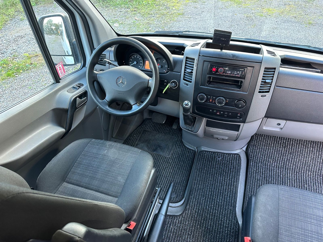 Mercedes-Benz Sprinter 316 CDi (wenig Km*Motor Neu) - Kleinbus, Personentransporter: das Bild 3 Mercedes-Benz Sprinter 316 CDi (wenig Km*Motor Neu) - Kleinbus, Personentransporter: das Bild 3