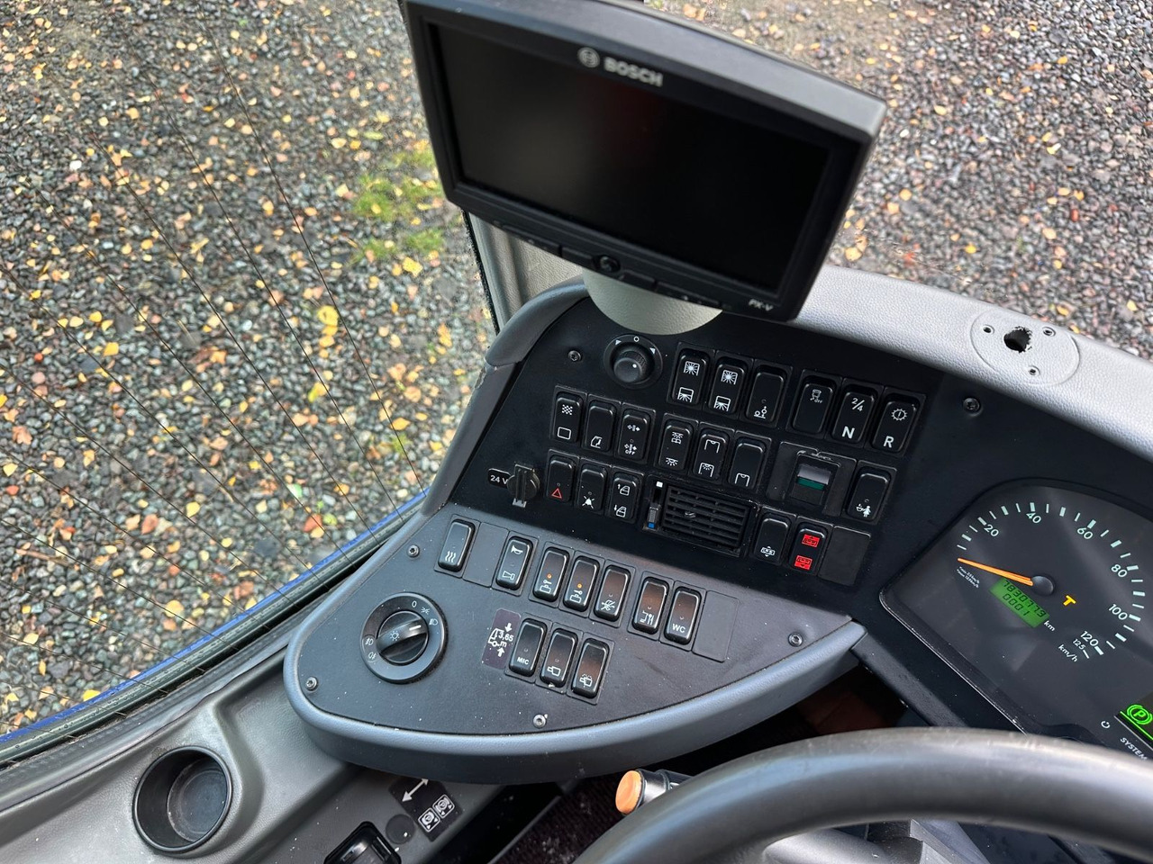 Reisebus Mercedes-Benz Tourismo O350 17 RHD-L (59Sitze*DE*TOP): das Bild 19