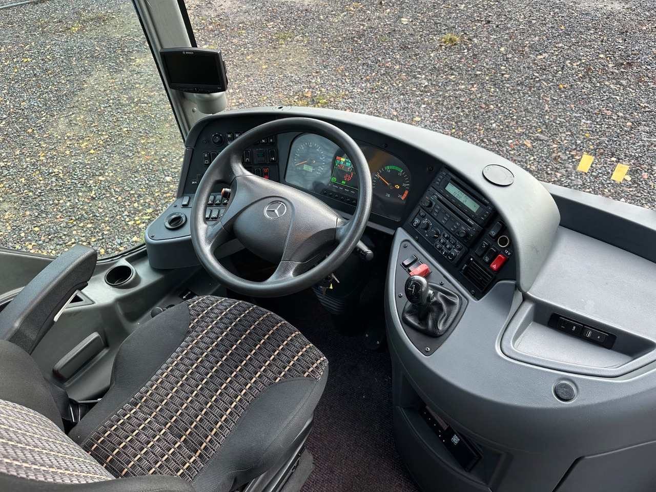 Reisebus Mercedes-Benz Tourismo O350 17 RHD-L (59Sitze*DE*TOP): das Bild 17