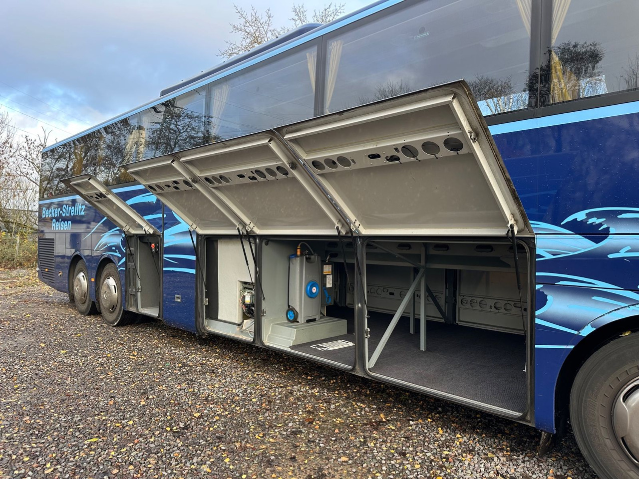 Reisebus Mercedes-Benz Tourismo O350 17 RHD-L (59Sitze*DE*TOP): das Bild 12