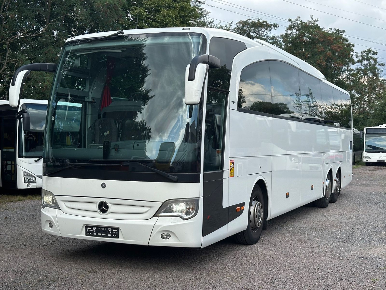 Mercedes-Benz Travego O580 16 RHD-M (LuxLine*Euro 6*TOP*DE) - Reisebus: das Bild 2 Mercedes-Benz Travego O580 16 RHD-M (LuxLine*Euro 6*TOP*DE) - Reisebus: das Bild 2