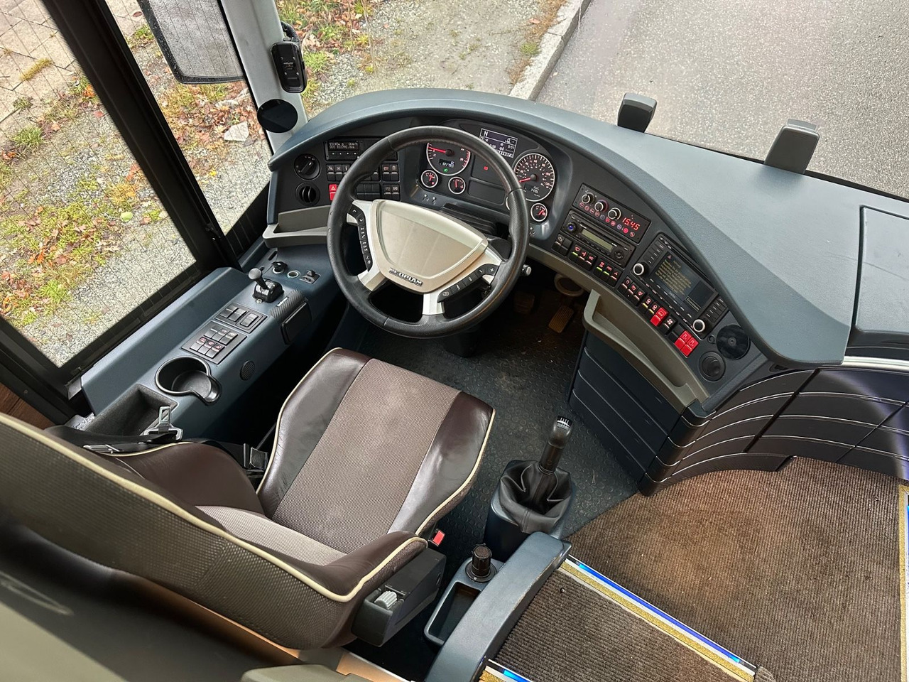 Neoplan P15 Cityliner Toterwinken Assist*EEV*57Sitze - Reisebus: das Bild 4 Neoplan P15 Cityliner Toterwinken Assist*EEV*57Sitze - Reisebus: das Bild 4