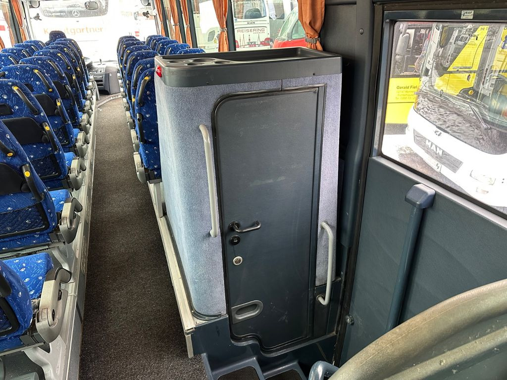 Reisebus Neoplan P25 Trendliner 3516ÜC Klimaanlage*WC*57 Sitze: das Bild 19